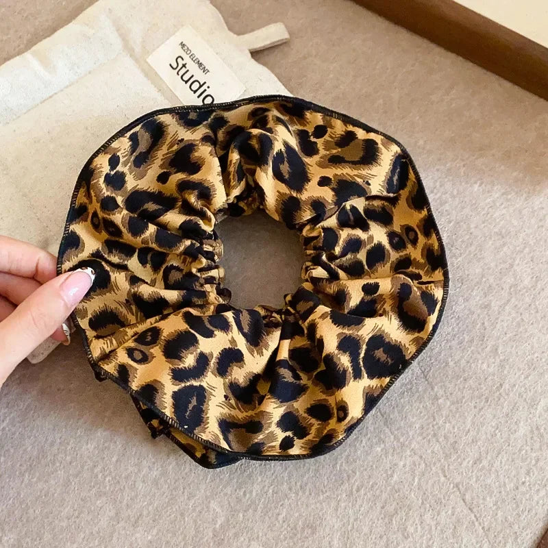 Leopard-print Double Layered Scrunchies